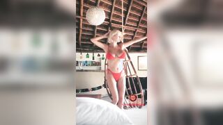 Caroline Vreeland bouncing her huge tits in slomo