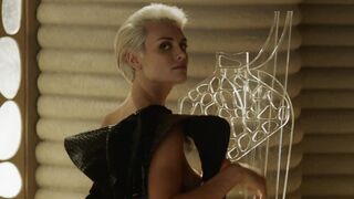 Wallis Day in Krypton S01E04