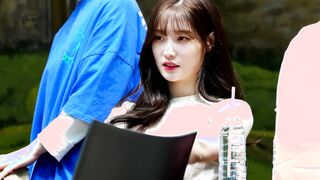 DIA - Chaeyeon ''Come sit''