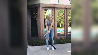 Golfer Alisa Diomin [gif]