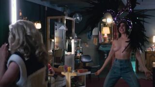 Alison Brie - Glow S03