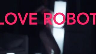 Love Robot (Poonam Pandey New Video)