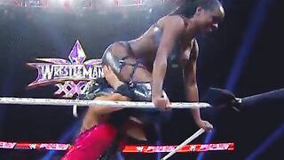 Naomi nip slip (gif, hopefully it works)