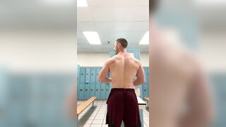 [M] back day post-workout shake