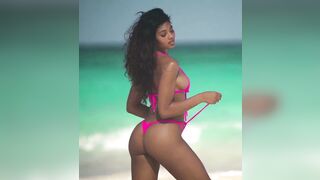 Danielle Herrington's body is incredible...