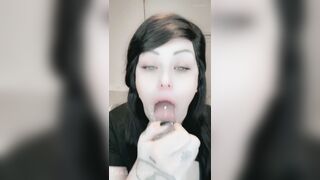 Just a goth slut sucking dick like my life depends on it ????