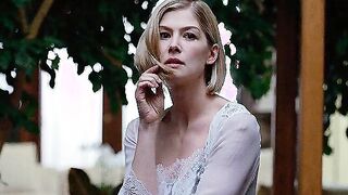 Rosamund Pike