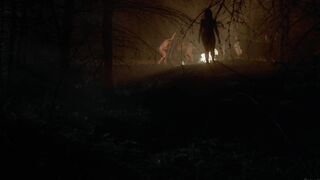 Anya Taylor-Joy - The Witch (US2015) - campfire scene