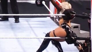 Liv Morgan booty and rope)