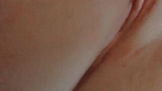 caught myself cumming on video for the first time! :o