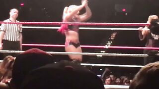 Alexa Bliss twirl